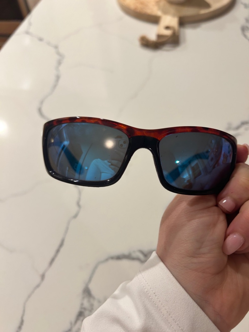 Costa Jose Tortoiseshell Frame Sunglasses with Blue Lenses - Picture 7 of 7